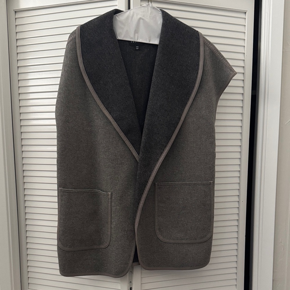 Oversized reversible wool vest